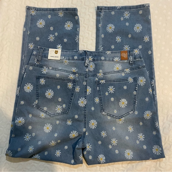 NWT GOGO Sunflower Jeans Two Tone Denim Relaxed Mom Fit Comfy Stretchy Soft 15 - Picture 7 of 12